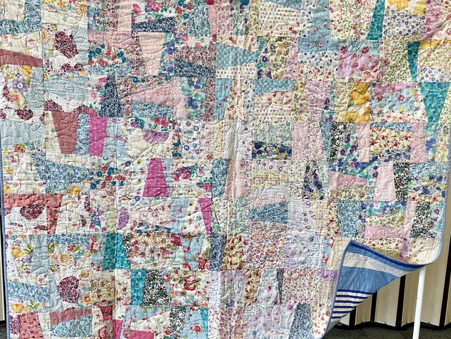 Soft-coloured floral blocks.
